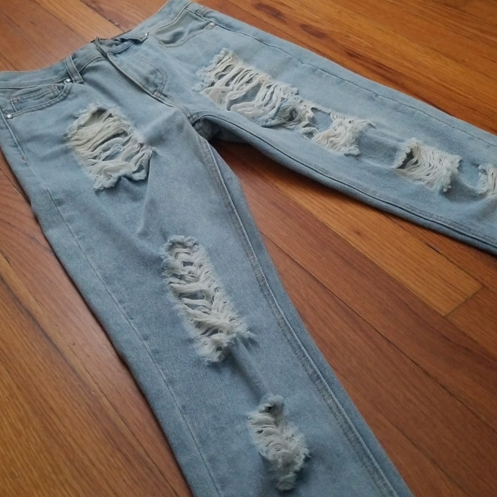 Almost famous premium jeans size 1 regular